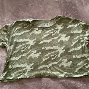 Camo crop top